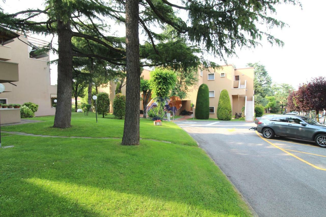 Appartamenti La Madonnina Peschiera del Garda Eksteriør bilde